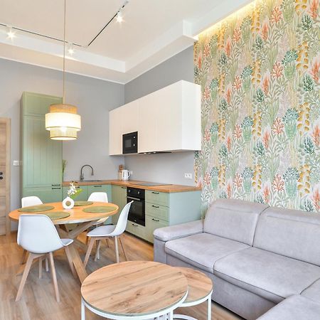 Citystay Stylowe Apartamenty Przy Swietojanskiej Gdynia Zewnętrze zdjęcie